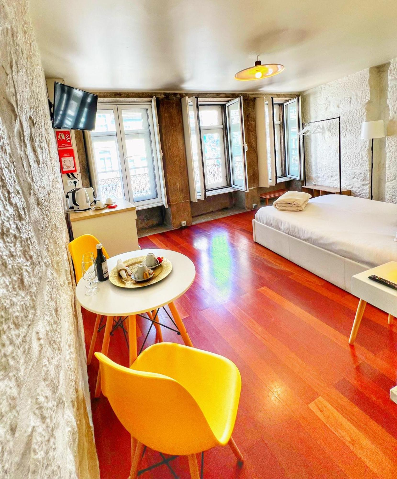 Porto Rooms City View ภายนอก รูปภาพ
