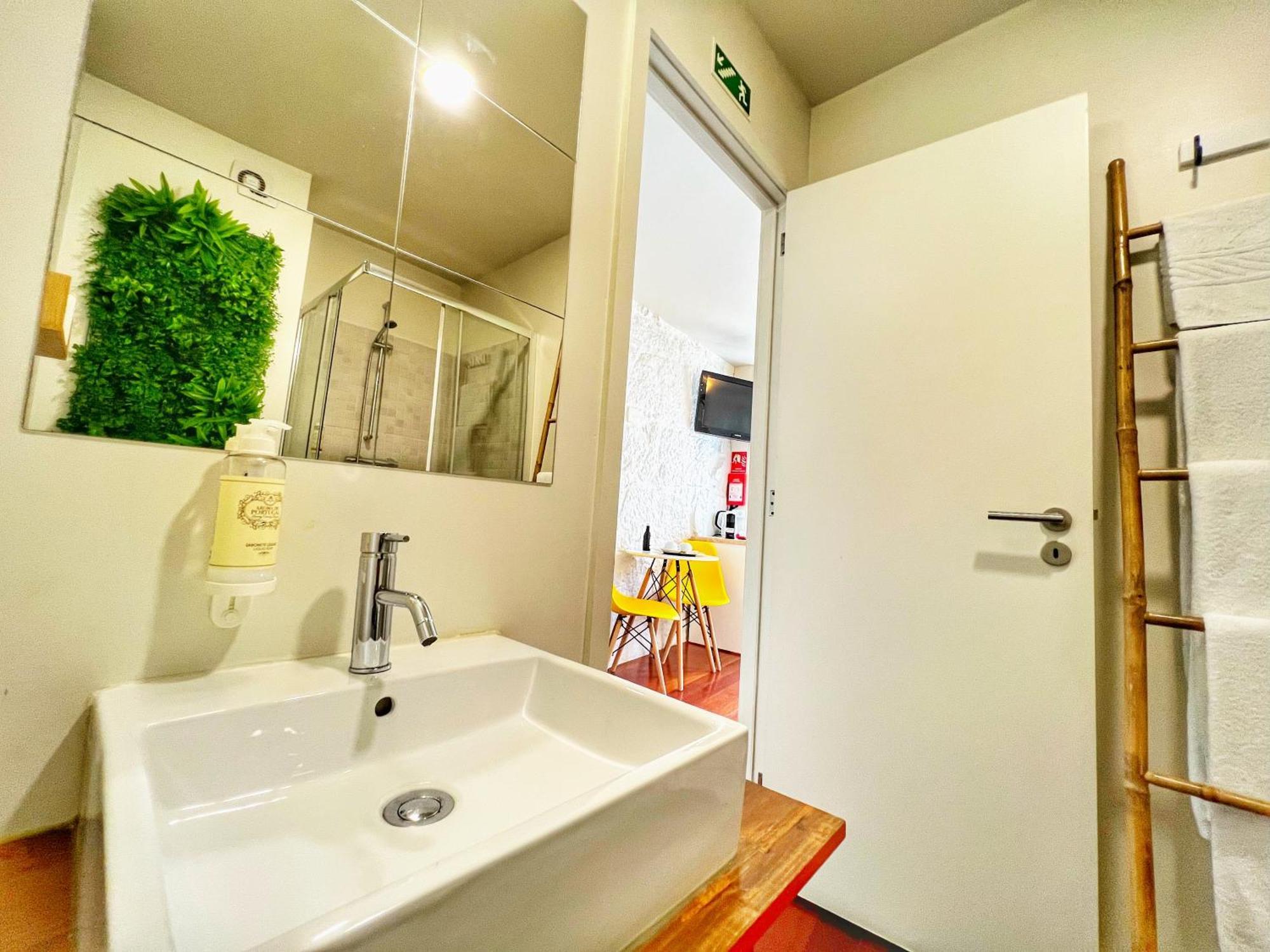 Porto Rooms City View ภายนอก รูปภาพ
